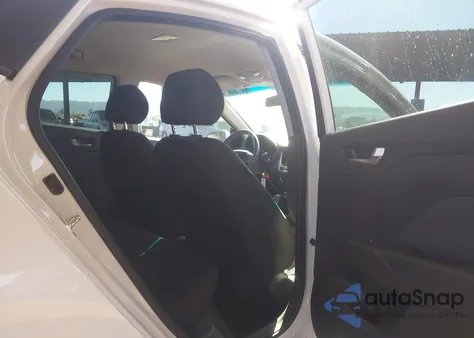 2018 Hyundai Accent Se z USA, uszkodzony, nr VIN 3KPC24A34JE015228